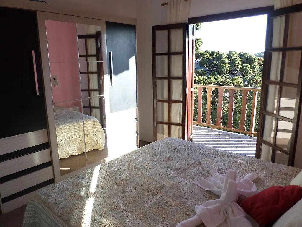 Casa de Férias Zanzarini House Vila Campos do Jordão Brasil